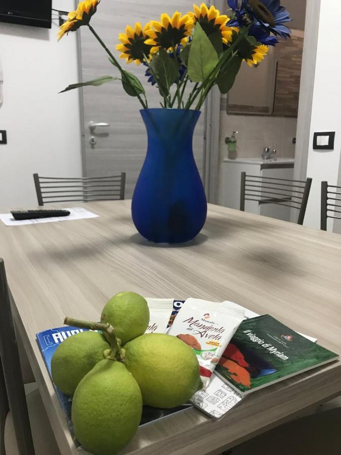 Casa Abola Apartment Avola Ngoại thất bức ảnh